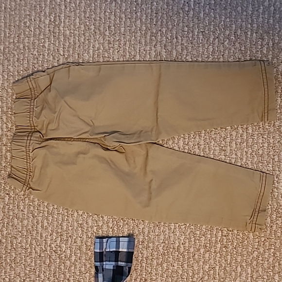 Carters Outfit - Picture 7 of 8